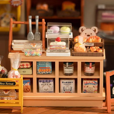DIY Miniature Dollhouse Kit: Becka's Baking House Hands Craft Us Inc Games